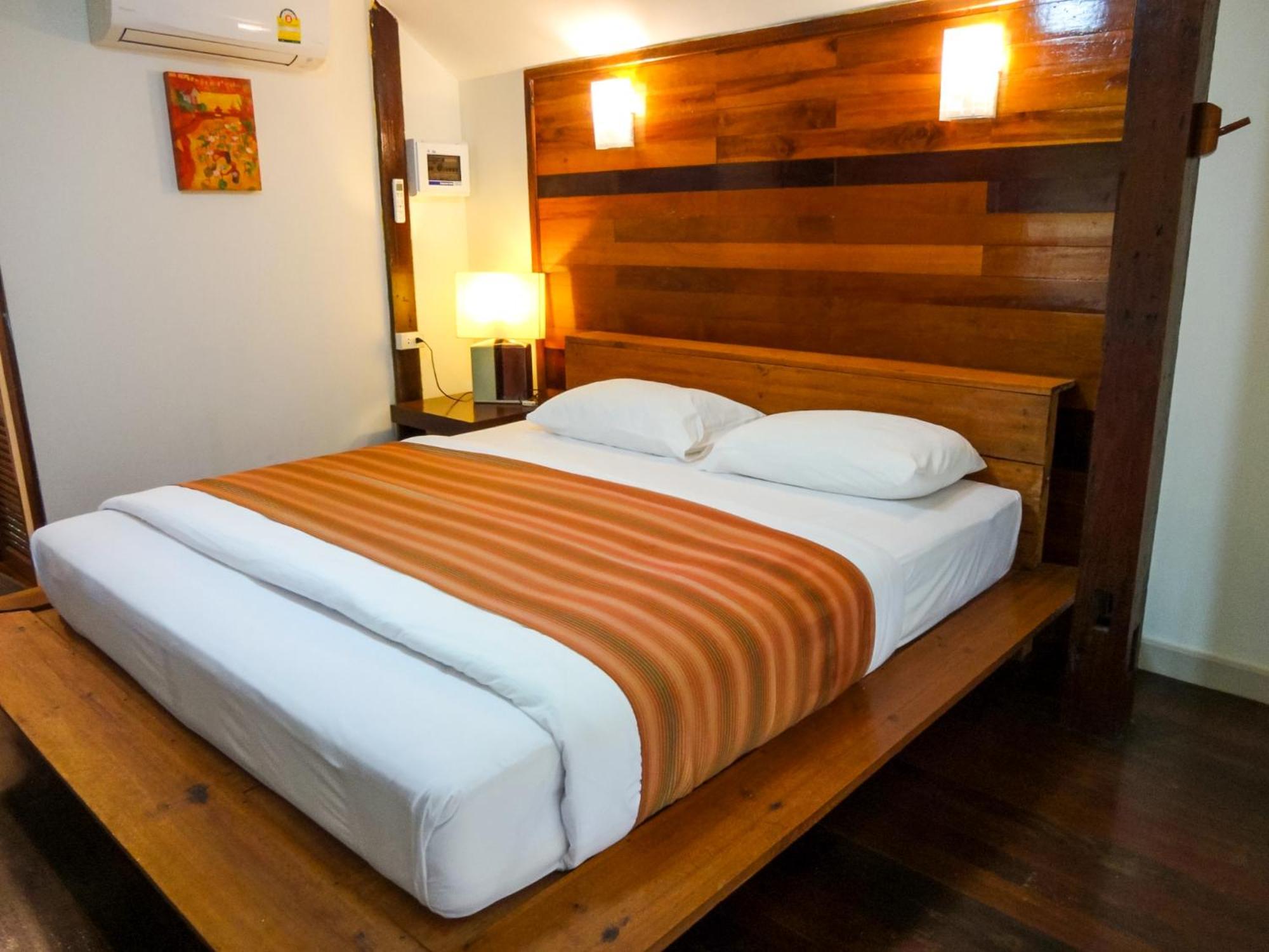 The Chevalley Beach Resort Satun Exterior foto