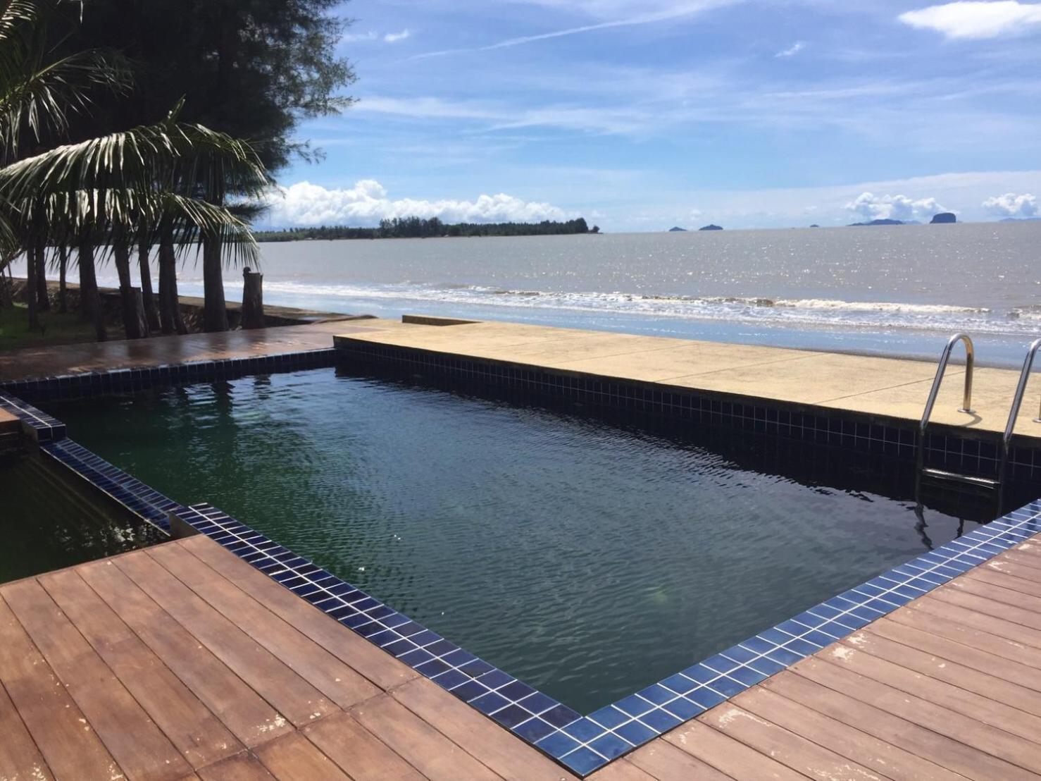The Chevalley Beach Resort Satun Exterior foto